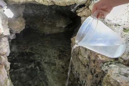 Llevan el agua a  las zonas rurales