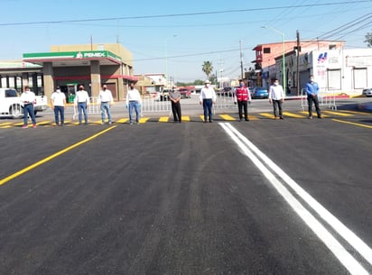 Embellecen calles  de la zona centro