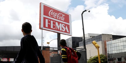 Femsa pagará al SAT 8 mil 790 millones de pesos