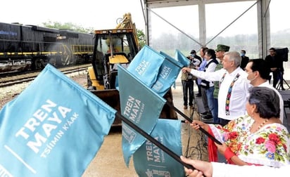 AMLO da banderazo a  Tren Maya