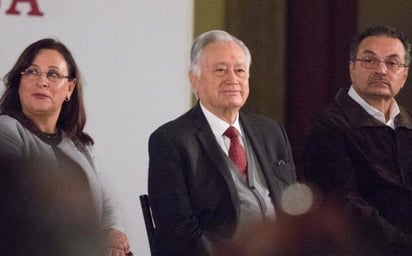 AMLO reconoce a Rocío Nahle, Octavio Romero y Manuel Bartlett por labor en el sector energético