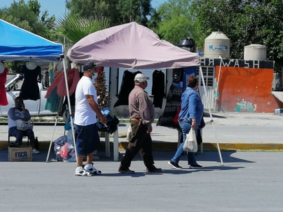 Primero está la salud  y  luego el comercio