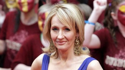 Yo la abofeteé y no lo lamento, asegura exesposo de J.K. Rowling