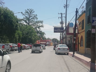 Abrirán iglesias y bares pese a la contingencia