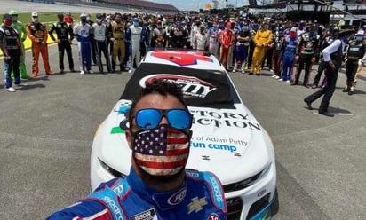 Bubba Wallace da su mejor actuación tras recibir insulto racista