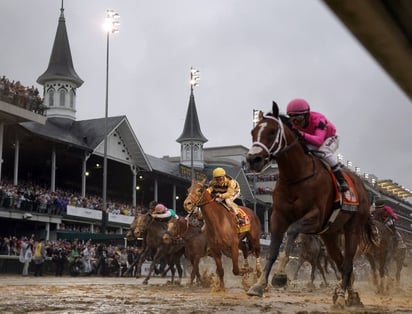 El Derby de Kentucky se correrá con gente