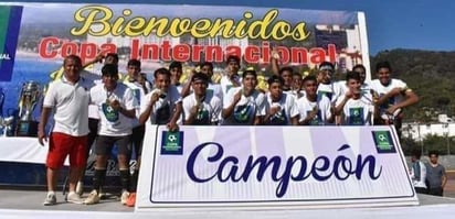 El nido de los campeones, Atlético Monclova