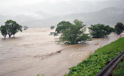 Al menos 15 muertos y 9 desaparecidos por fuertes lluvias en Japón