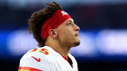 Patrick Mahomes acuerda extensión de contrato con los Chiefs