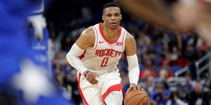 Westbrook jugador de la NBA, da positivo a Covid