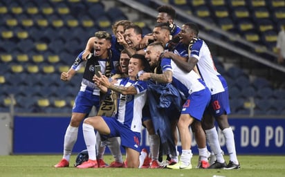 “Tecatito” y el Porto campeones de Portugal