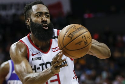 James Harden se presentó a su primera práctica