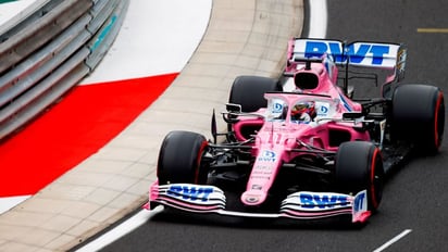 Checo Pérez confía en subir hoy al podío