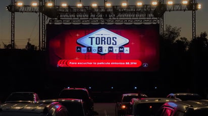 Toros abre nuevo autocinema