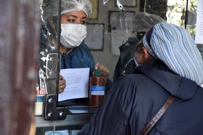 Bolivia usa polémicamente dióxido de cloro COVID-19