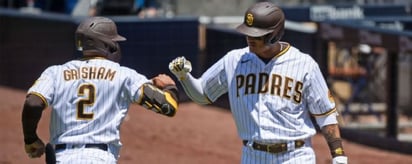 Padres liga su tercer triunfo