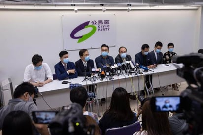 Reino Unido critica el veto a 12 candidatos opositores en Hong Kong