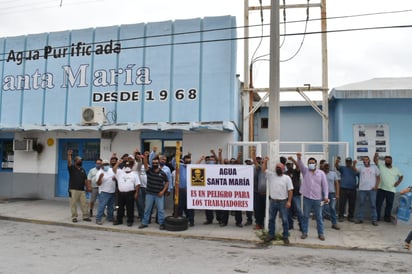 Levantan obreros  paro de labores de ‘Agua Santa María’