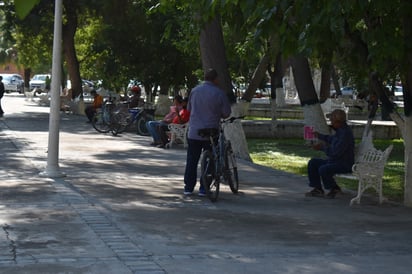 Ante aglomeraciones, piden responsabilidad contra COVID-19 en San Buenaventura: Autoridades llaman a no ignorar las medidas de prevención por el coronavirus