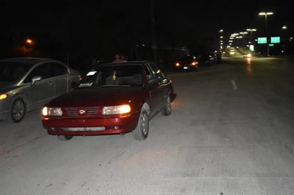 Carambola en puente del Pape deja al menos cinco vehículos dañados: Los hechos se registraron cerca de las 10 de la noche del viernes