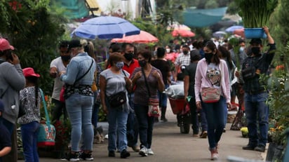 Con nuevo máximo de contagios por Covid-19: México