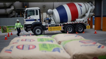 Cemex termina venta de activos en el Reino Unido por 230 millones de dólares