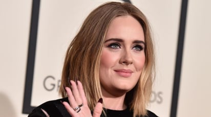 Adele comparte look inspirado de Beyoncé