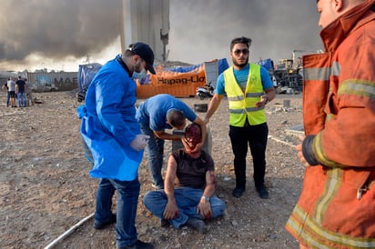 FOTOS: Daños y decenas de muertos, el saldo de la explosión en Beirut: El Gobierno libanés declaró un día de luto nacional el miércoles por las víctimas