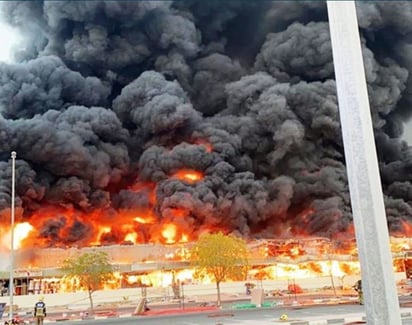 Investigan incendio en mercado de Emiratos Árabes Unidos