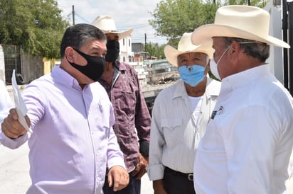 Tienen 84 años sin escriturar, terrenos de una Iglesia, cancha y plaza pública del Ejido La Cruz en Frontera 