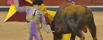 Rubén Núñez cortó oreja en España