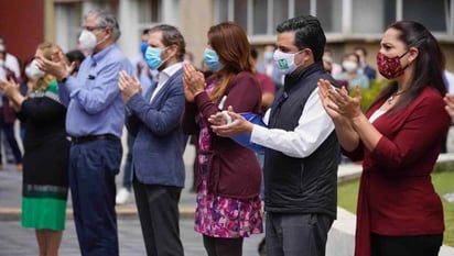 homenaje por fallecidos de COVID-19 es encabezado por Zoé Robledo