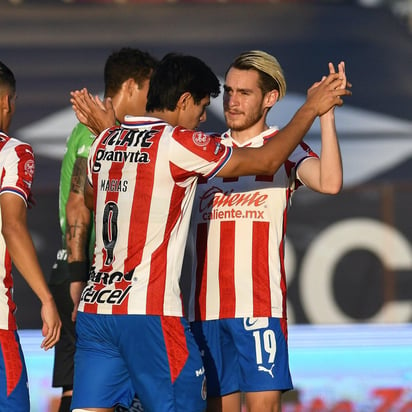 Por fin ganan las Chivas; vencen 2-0 a los Bravos de Ciudad Juárez: El partido estuvo envuelto en la polémica arbitral