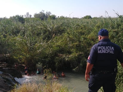 Casi se ahoga en el Río 