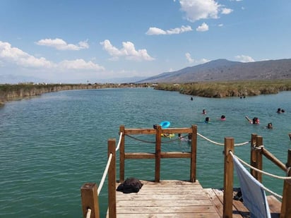 Rebasan visitantes el  rio “Los Mezquites” pese a la vigilancia