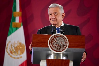 Recupera país 52 mil empleos: AMLO