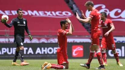 Toluca le quita el invicto a  Tigres