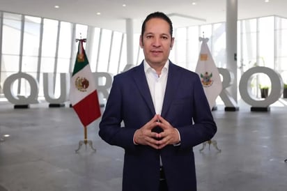 Domínguez Servién cesa a secretario tras video de supuesto soborno