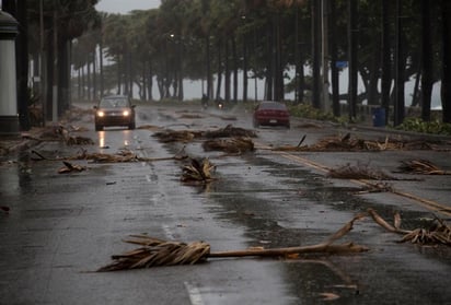 Depresión tropical Trece puede llegar a ser la tormenta Laura hoy