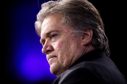 Juez impone fianza de 5 millones de dólares a Steve Bannon; él se declara 'no culpable'