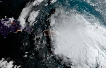 La tormenta Laura se acerca a Puerto Rico y Marco a Yucatán