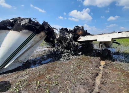 Decomisan 735 paquetes de cocaína y una avioneta en Guatemala