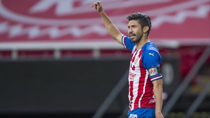 Oribe Peralta ya estaría disponible con las Chivas