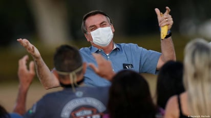 Hijo mayor del presidente Bolsonaro da positivo a COVID-19