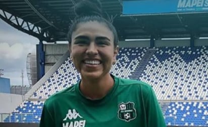 Futbolista mexicana pide ayuda en redes para conseguir zapatos