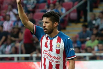 'Muchos compañeros hacen tonterías', dice Oribe Peralta: El jugador advierte que son primero el deporte y la disciplina antes que la diversión