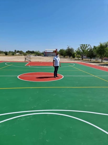 Casi lista la cancha de Nadadores 