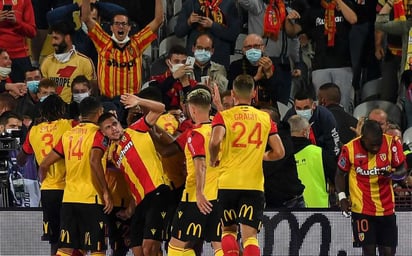 Lens derrota al PSG