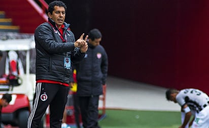 Por Covid-19, Xolos cambia a Guede por director de sus 'escuelitas'