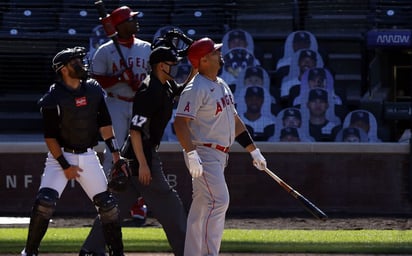 Pujols empató el récord de Willie Mays